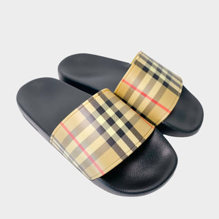 Burberry-Pool-Slides-Brown-Check-Black-Rubber-Sole