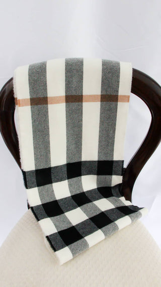 Burberry-scarf-cashmere-check-black-beige