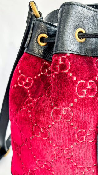 Gucci-Velvet-Bucket-bag-red